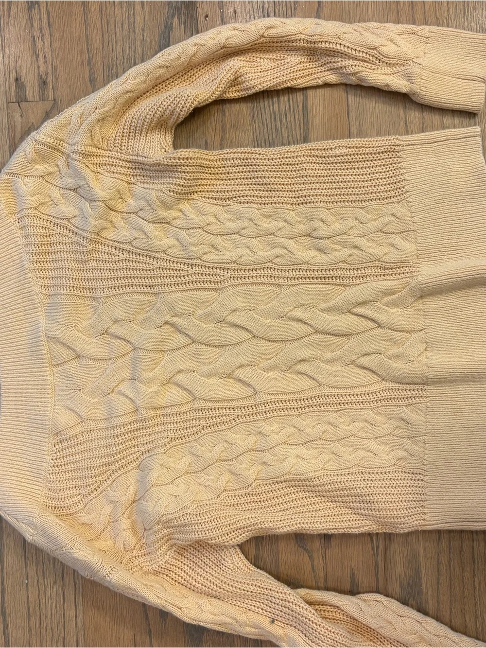 Banana Republic soft cable